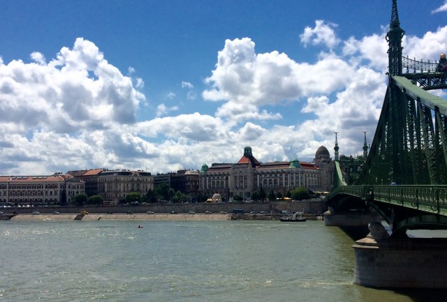 The bridge to Buda